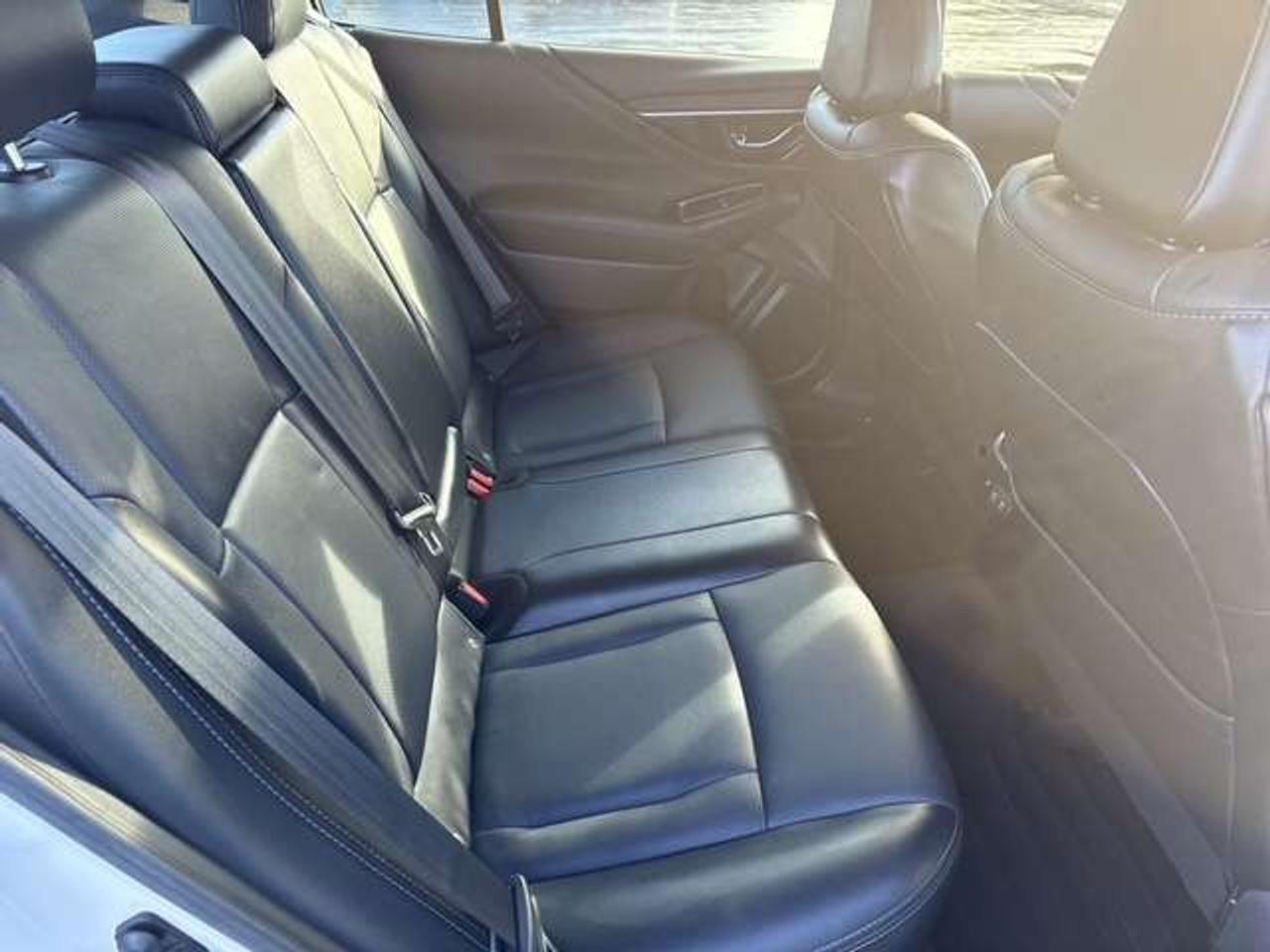 2020 Subaru Legacy Low KM -- Certified Photo