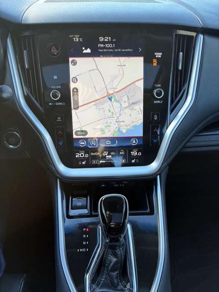2020 Subaru Legacy Low KM -- Certified Photo