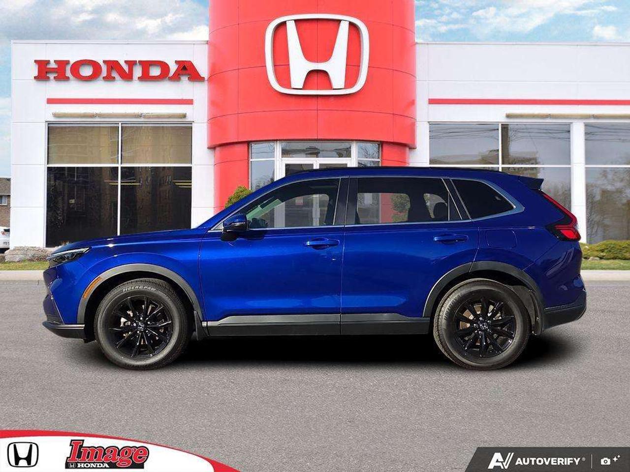 2023 Honda CR-V Sport   4 NEW TIRES   NO CLAIMS   ONE OWNER Photo2
