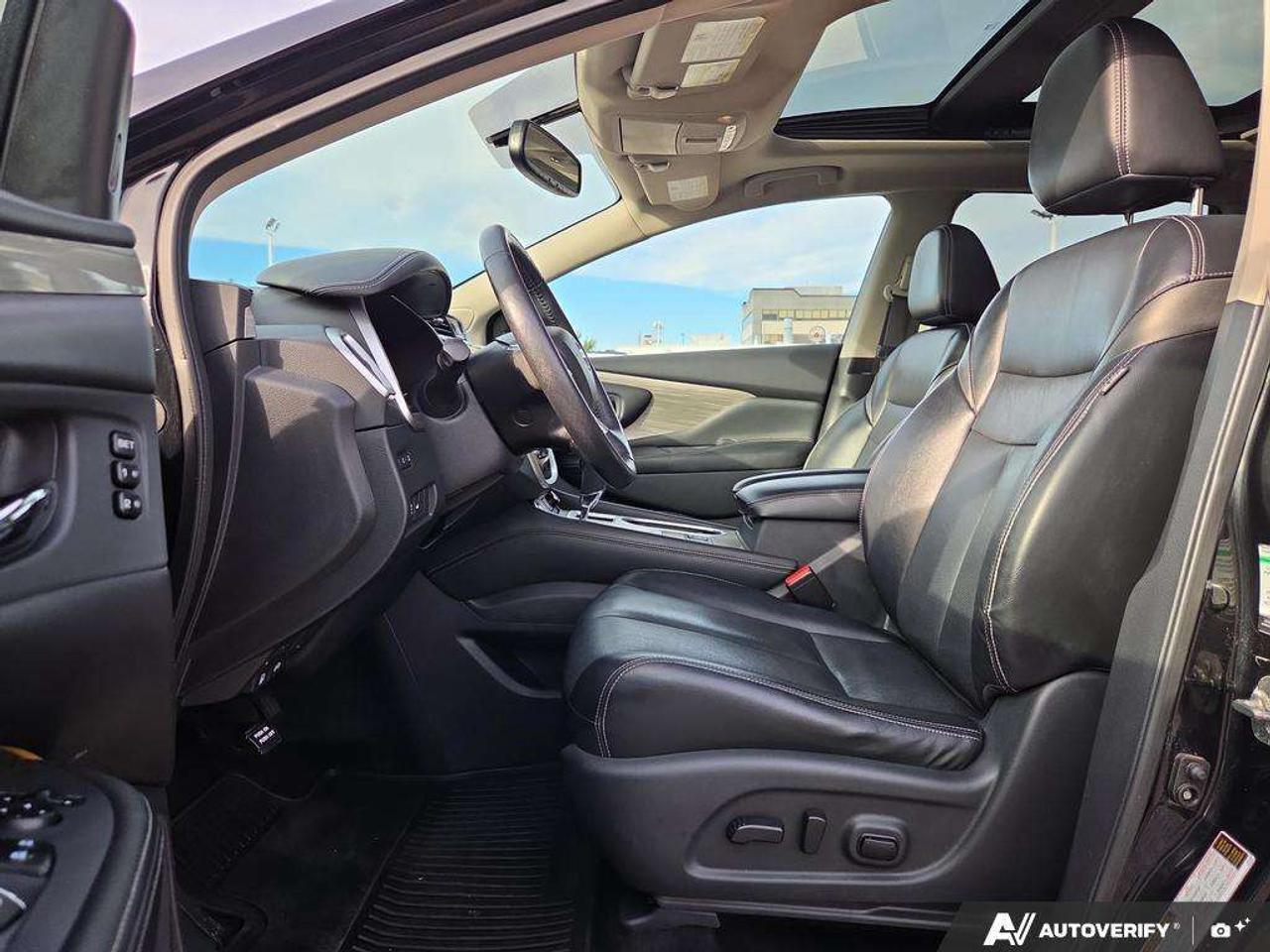 2018 Nissan Murano SL   ONE OWNER   NO CLAIMS   LTHER   PANO ROOF Photo