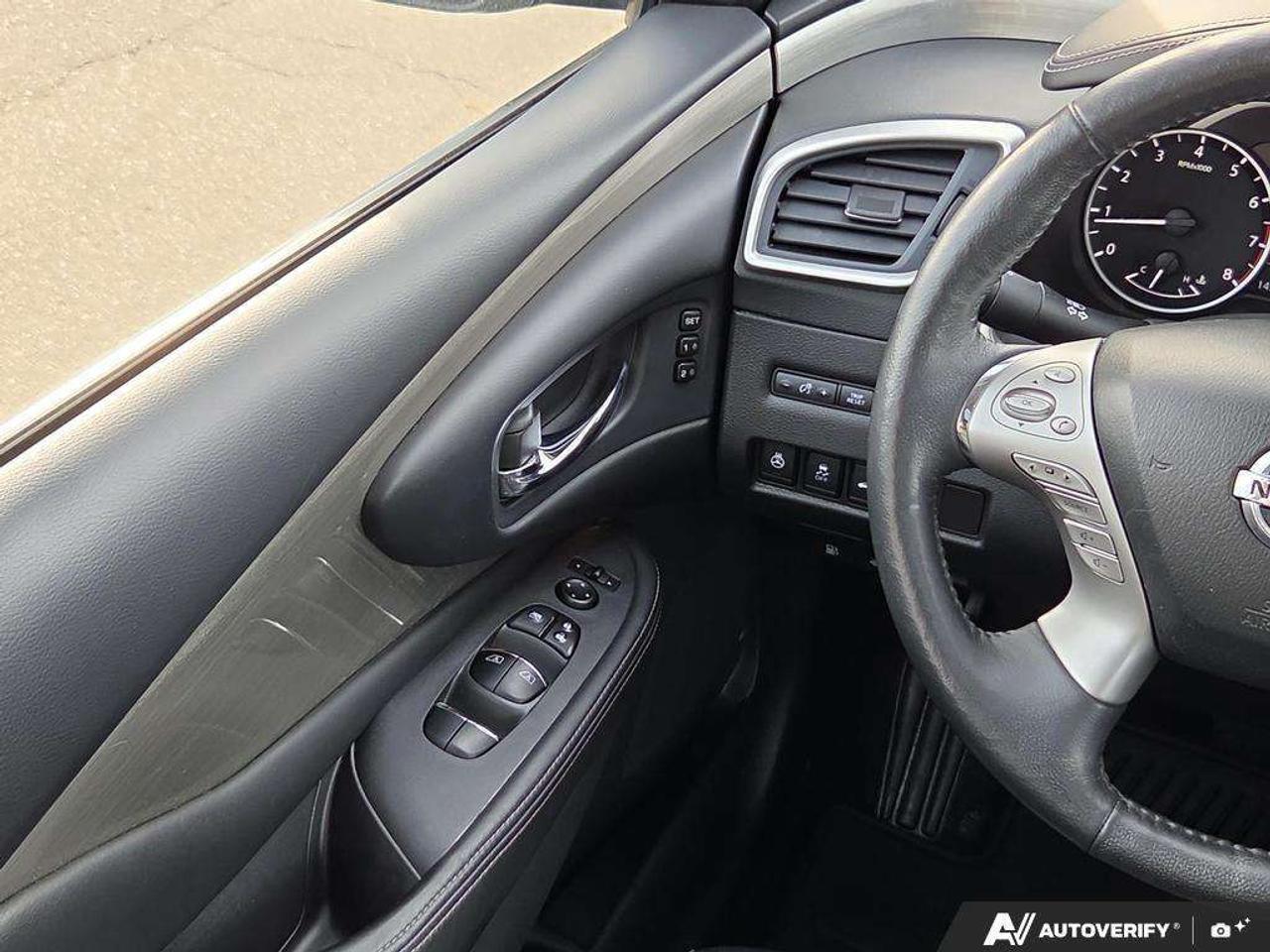2018 Nissan Murano SL   ONE OWNER   NO CLAIMS   LTHER   PANO ROOF Photo