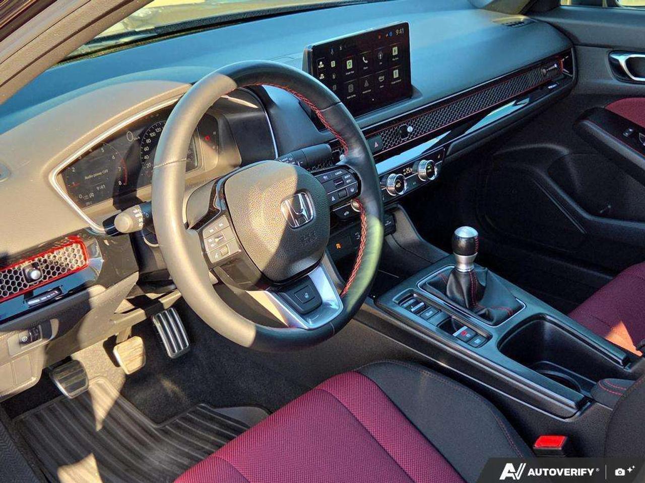 2025 Honda Civic Si   SUNROOF   6 SPEED MANUAL   NO CLAIMS Photo