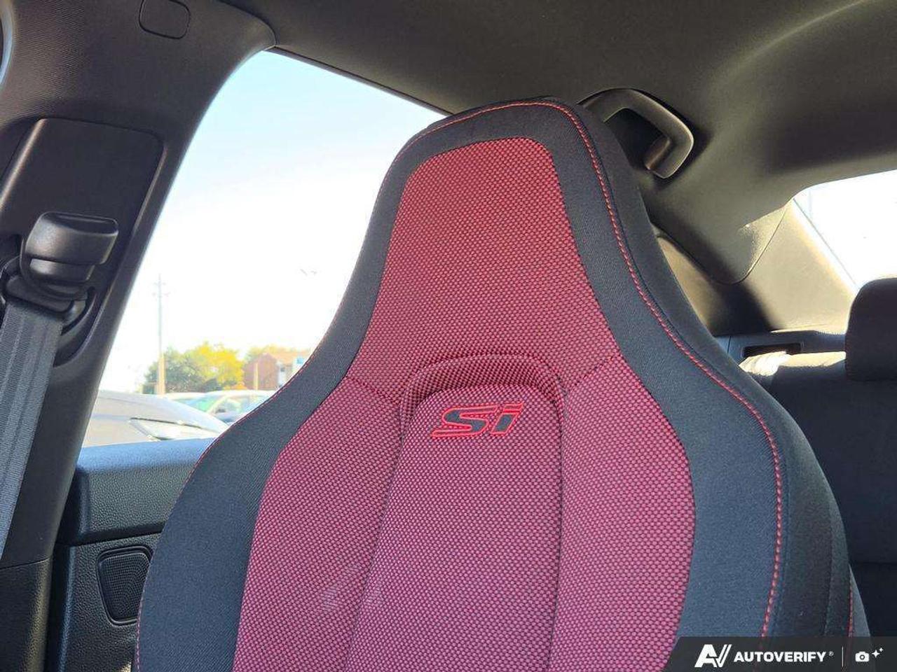 2025 Honda Civic Si   SUNROOF   6 SPEED MANUAL   NO CLAIMS Photo