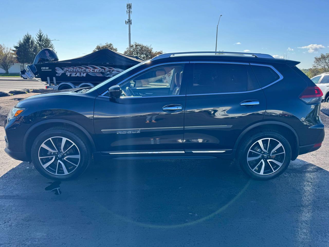 2018 Nissan Rogue SL -- Low KM -- Certified Photo