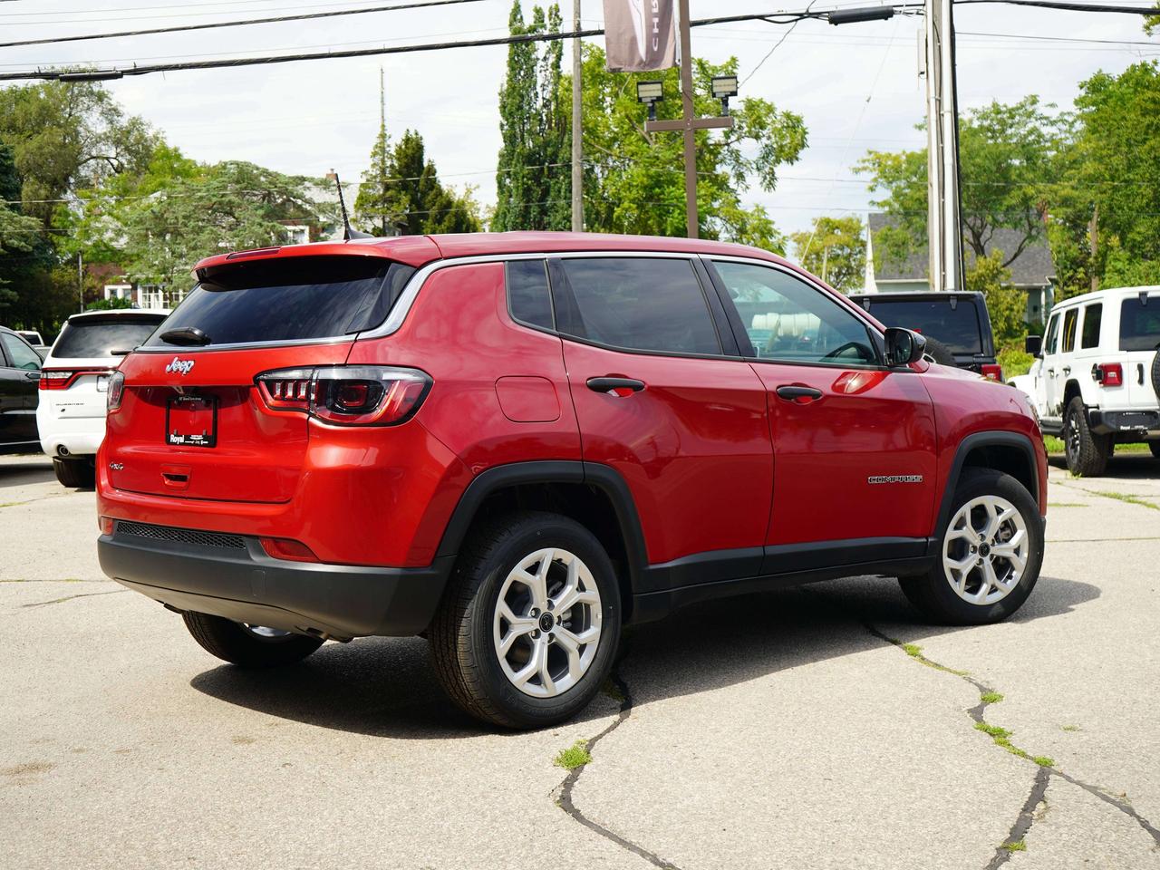 2025 Jeep Compass SPORT, CARPLAY, NAVI Photo