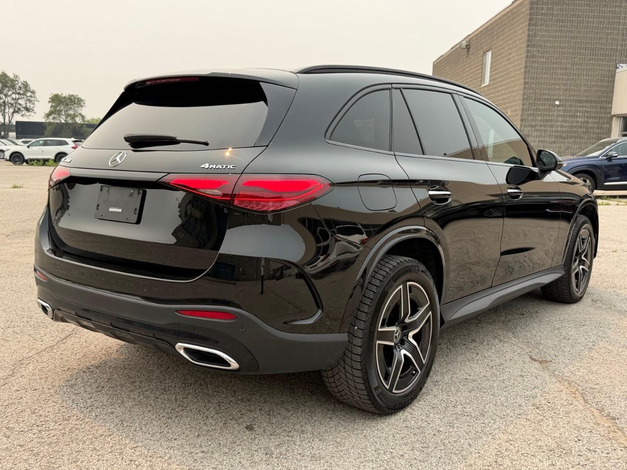 2023 Mercedes-Benz GLC GLC 300 4MATIC SUV Photo