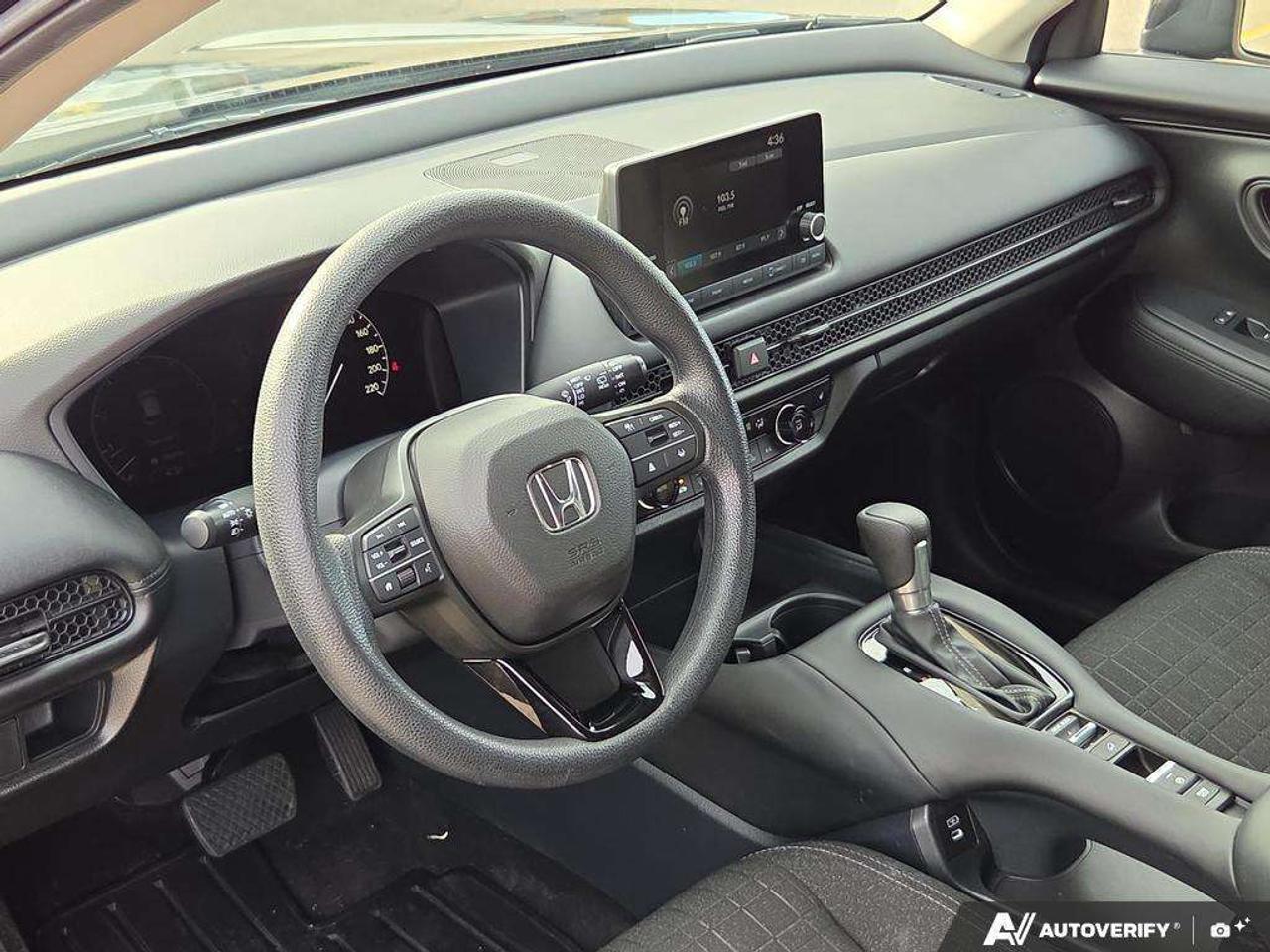 2025 Honda HR-V LX AWD   HTD SEATS   APPLE CARPLAY   HONDA SENSING Photo