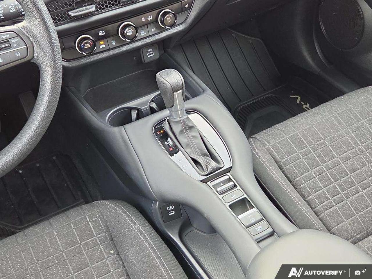 2025 Honda HR-V LX AWD   HTD SEATS   APPLE CARPLAY   HONDA SENSING Photo