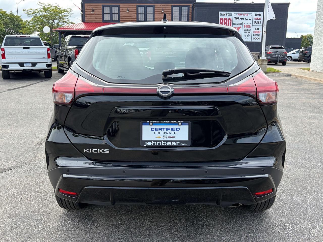 2024 Nissan Kicks S Photo4