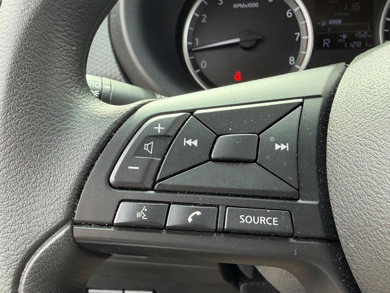 2024 Nissan Kicks S Photo