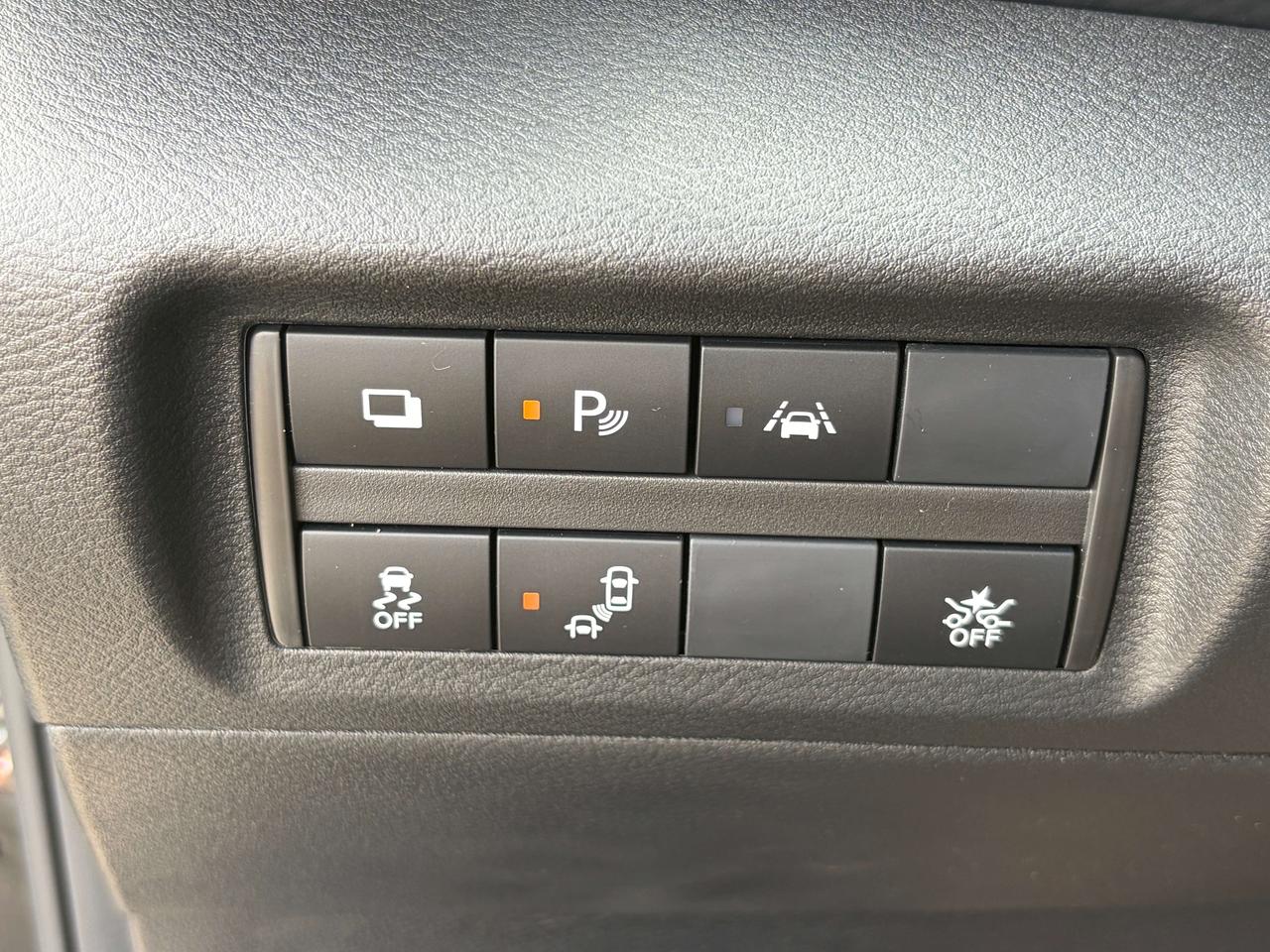 2024 Nissan Kicks S Photo