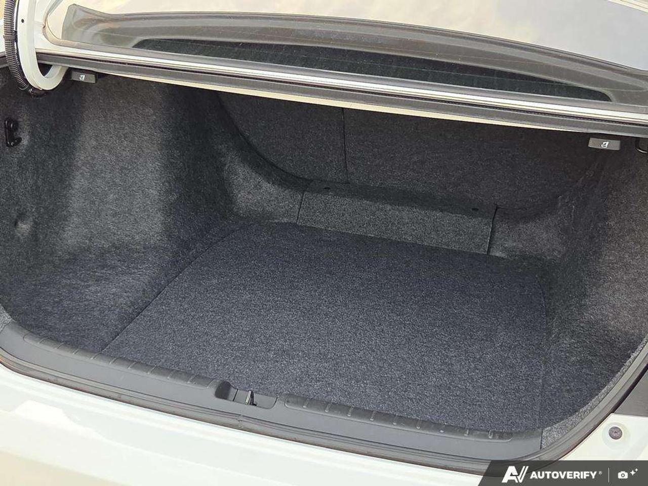 2020 Honda Accord NO CLAIMS   ONE OWNER   HYBRID Photo