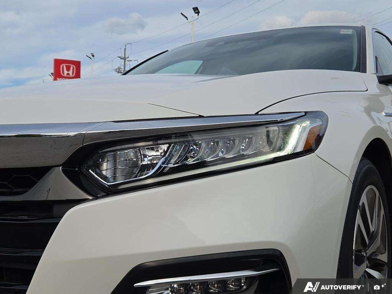 2020 Honda Accord NO CLAIMS   ONE OWNER   HYBRID Photo