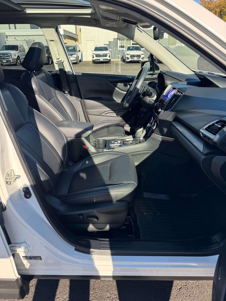 2021 Subaru Forester Limited - Low KM - Certified Photo