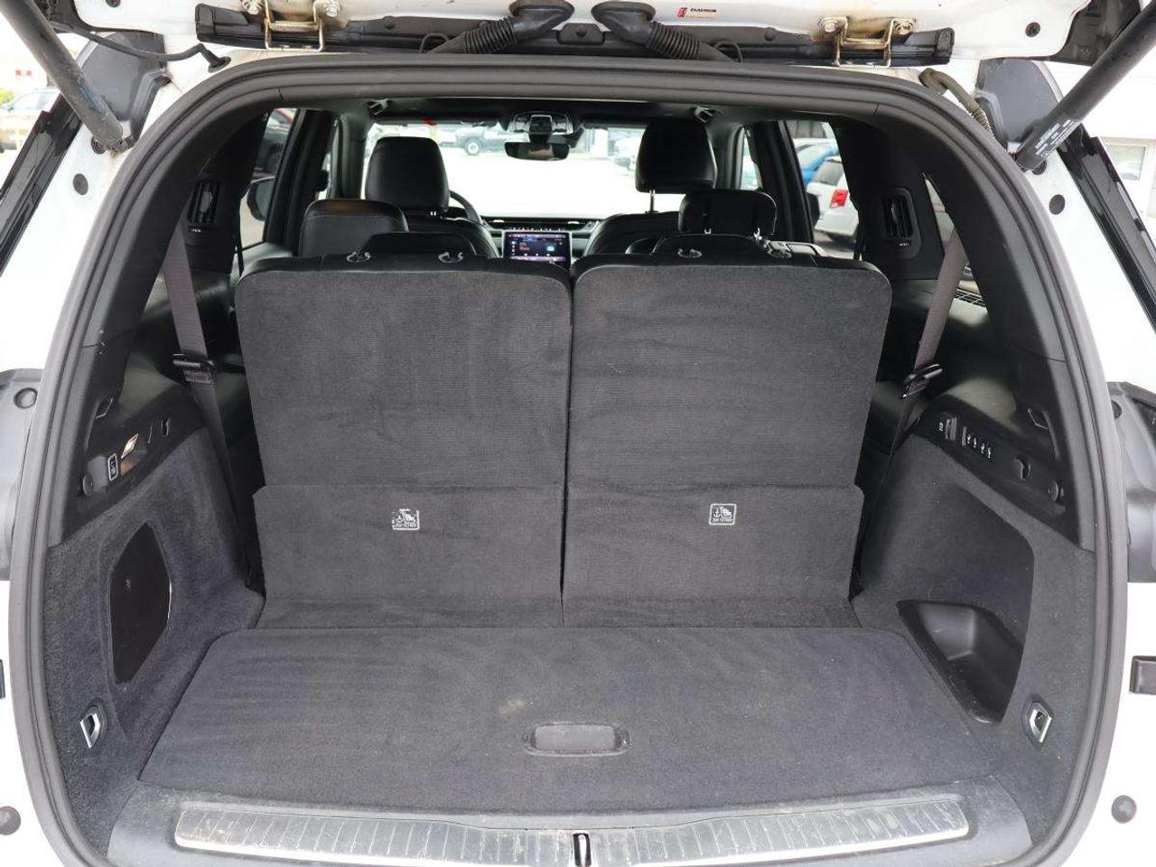 2024 Jeep Grand Cherokee OVERLAND 4X4 Photo
