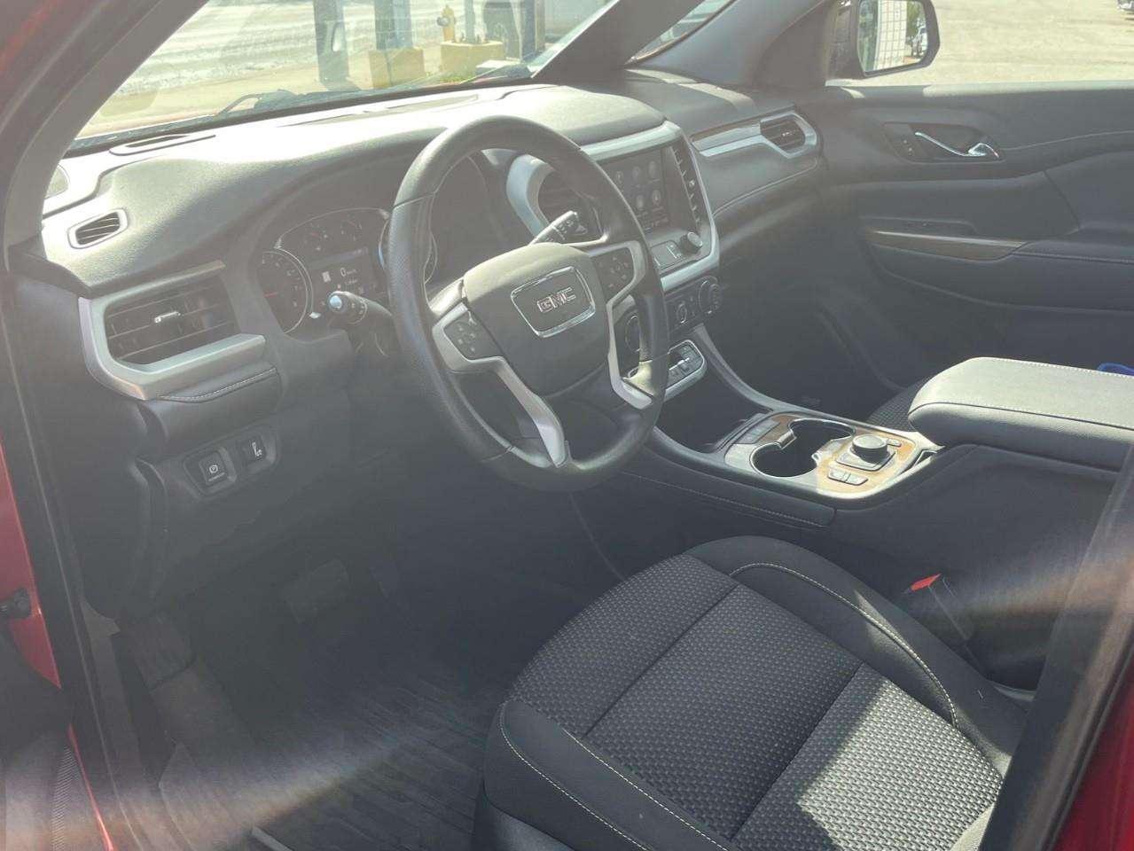 2023 GMC Acadia SLE CPO RATES APPLY! Photo