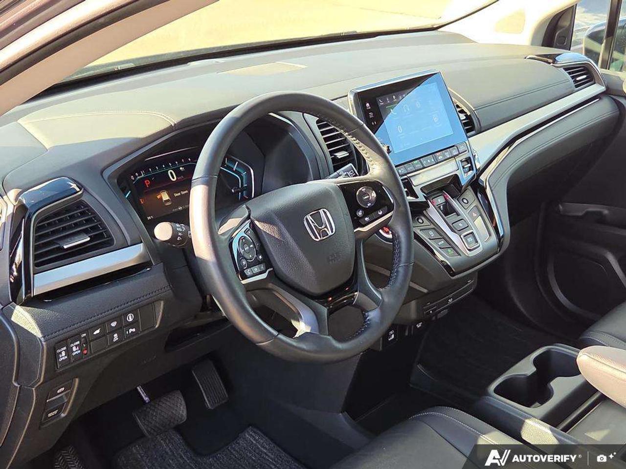 2023 Honda Odyssey EX-L   NO CLAIMS   1 OWNER   LEATHER   CARPLAY Photo