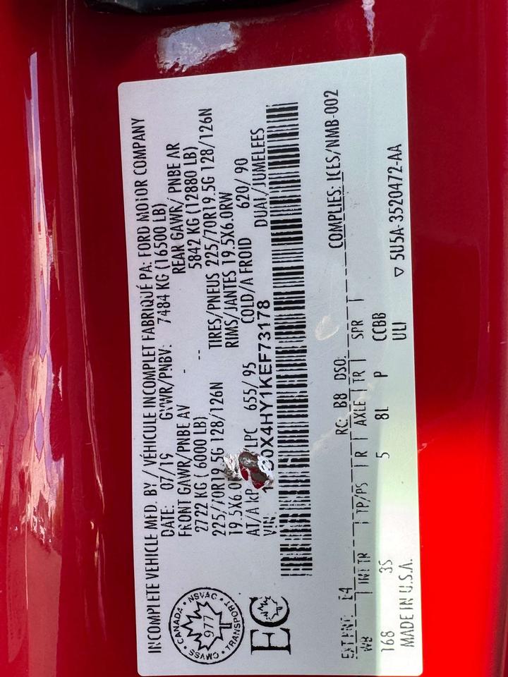 2019 Ford F-450 XL -- Dump Bed -- Low KM -- Certified Photo