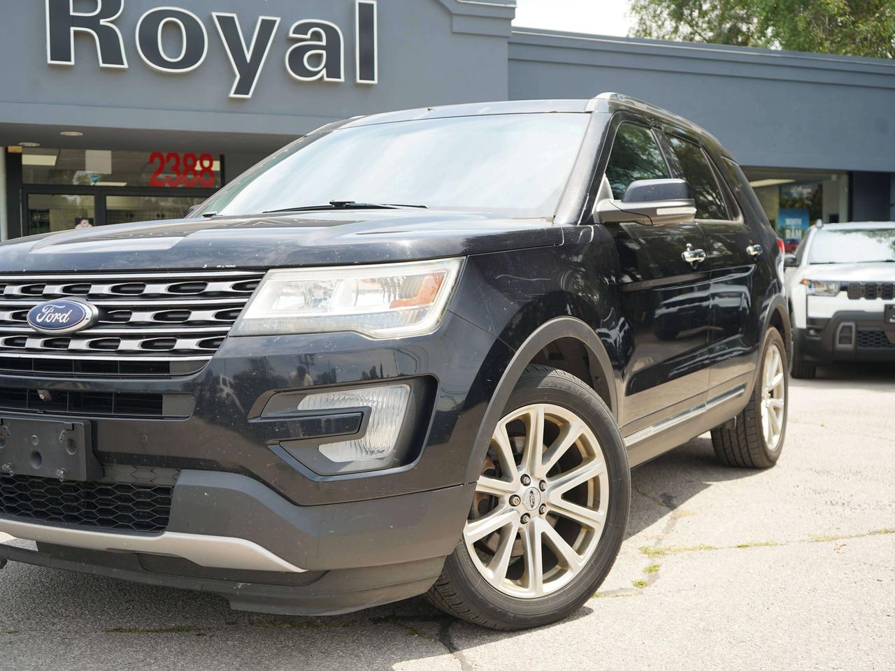 2016 Ford Explorer 3.5L V6, 4WD, NAVI Photo