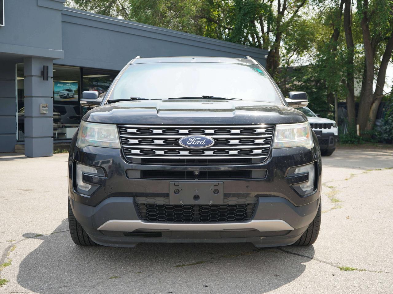 2016 Ford Explorer 3.5L V6, 4WD, NAVI Photo