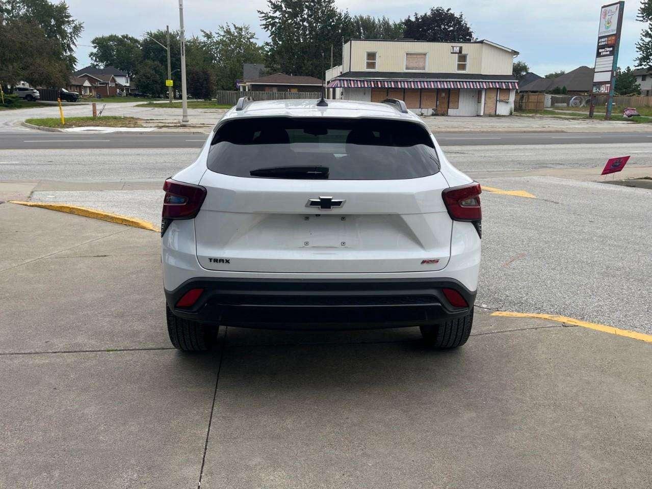2025 Chevrolet Trax 2RS CPO RATES APPLY! Photo