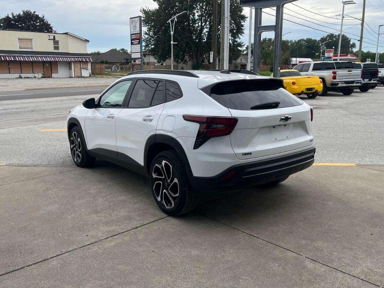 2025 Chevrolet Trax 2RS CPO RATES APPLY! Photo