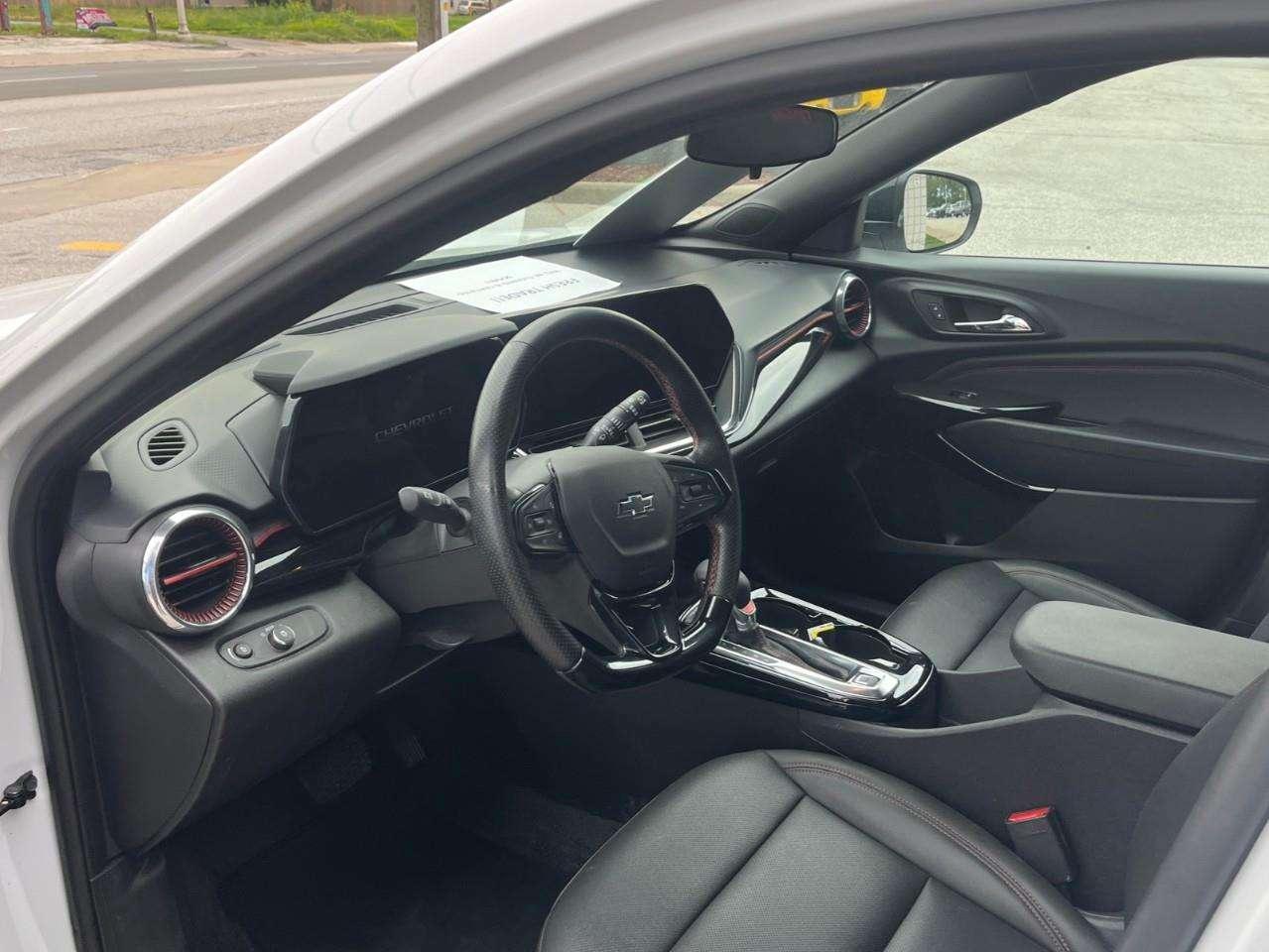 2025 Chevrolet Trax 2RS CPO RATES APPLY! Photo