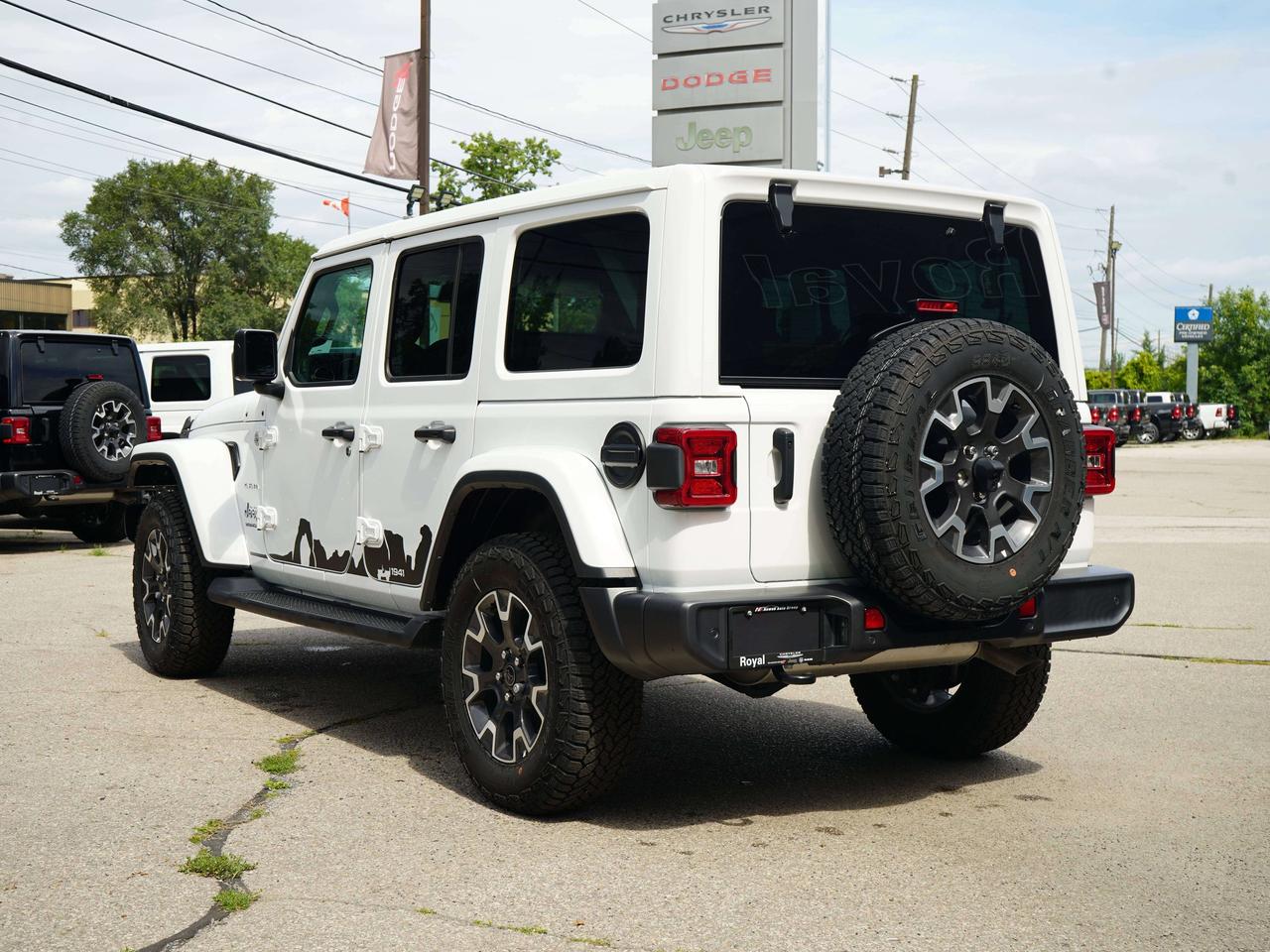 2024 Jeep Wrangler SAHARA, 4X4, NAVI Photo
