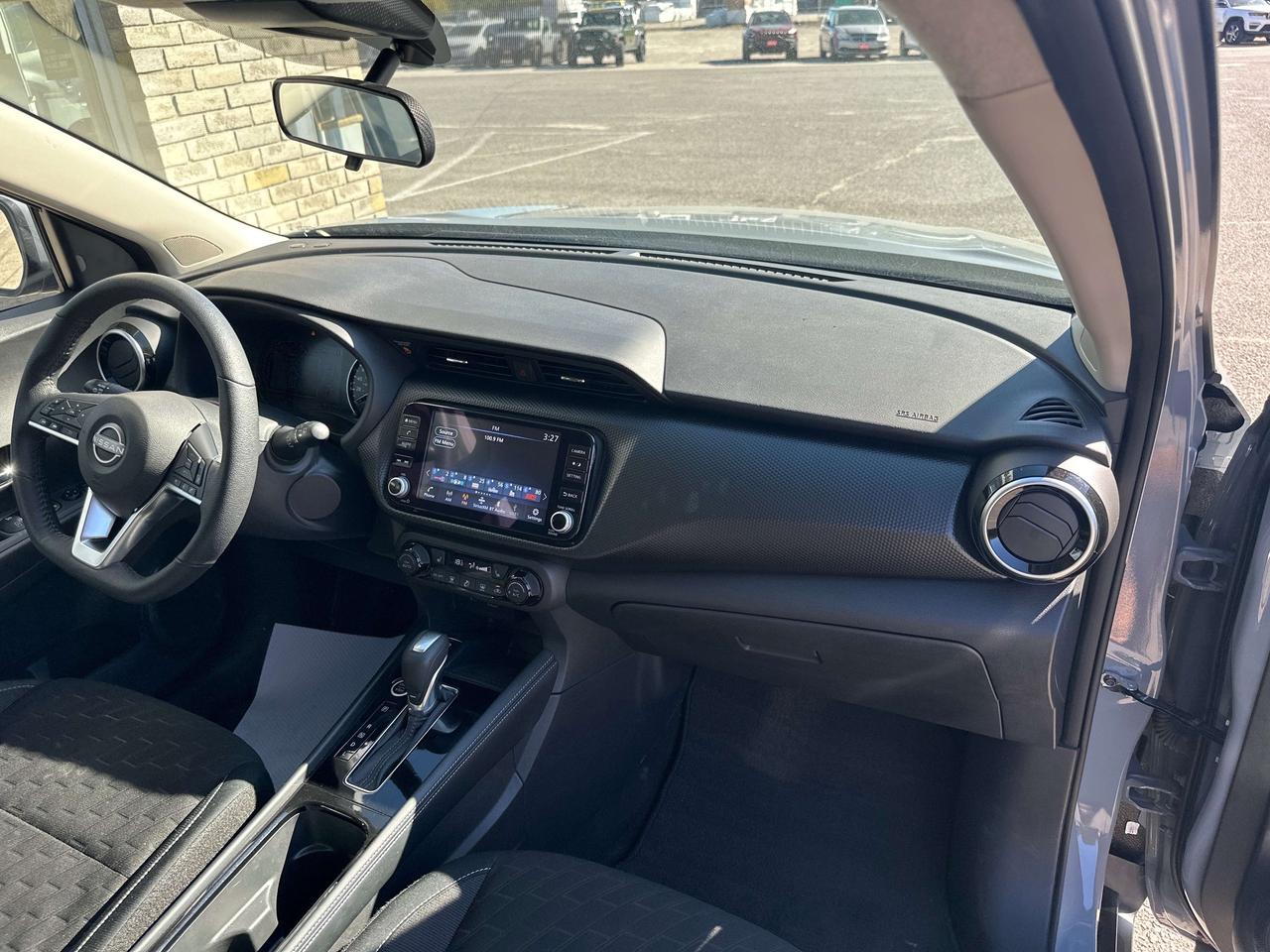 2024 Nissan Kicks SV Photo
