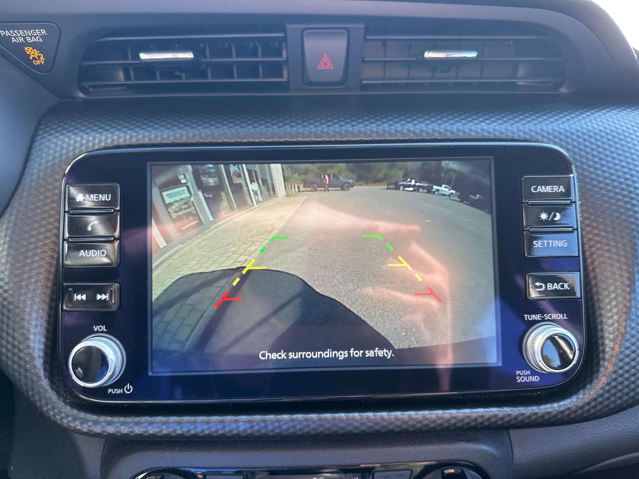2024 Nissan Kicks SV Photo