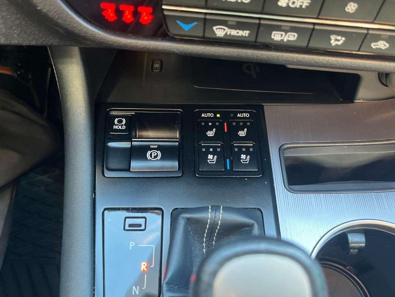 2020 Lexus RX 350 350 ULTRA LOW KM F-SPORT Photo