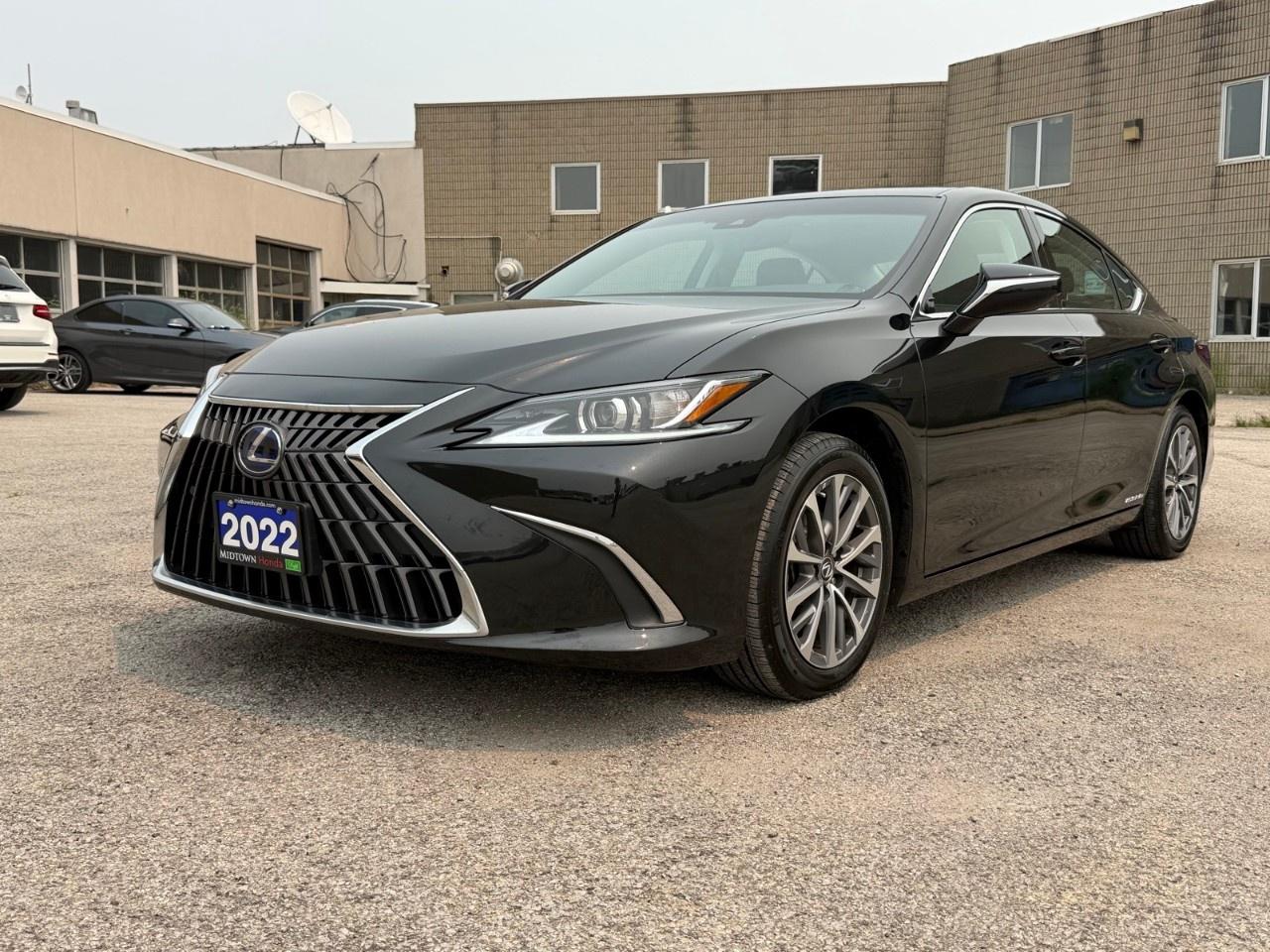 2022 Lexus ES ES 300h Auto Photo