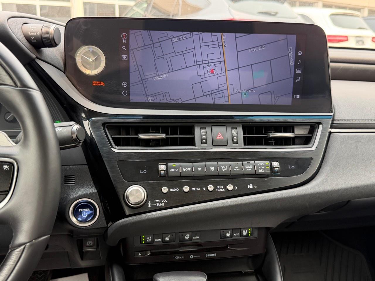 2022 Lexus ES ES 300h Auto Photo