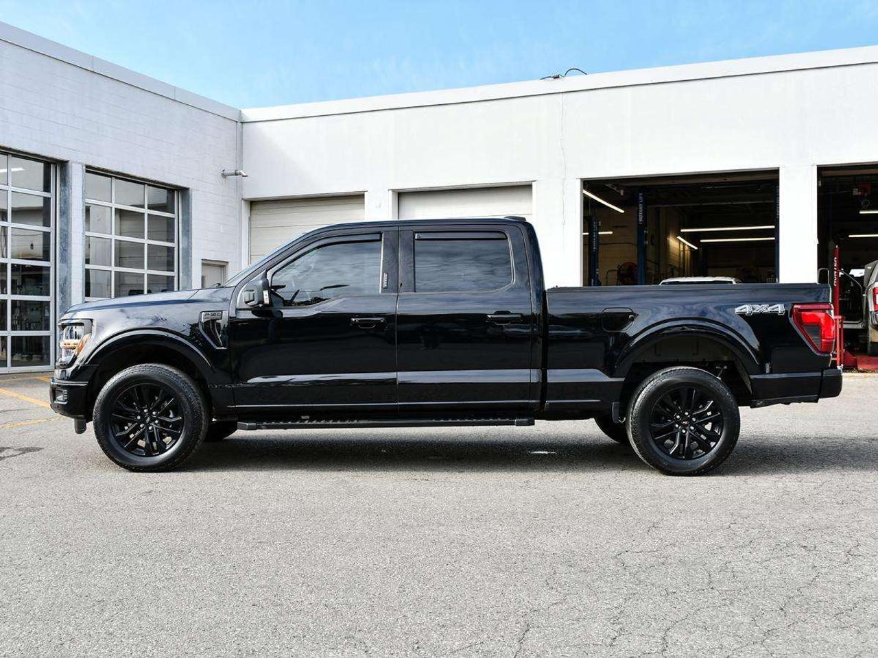 2024 Ford F-150 XLT 302A   ONE OWNER   CLEAN CARFAX   157" Photo