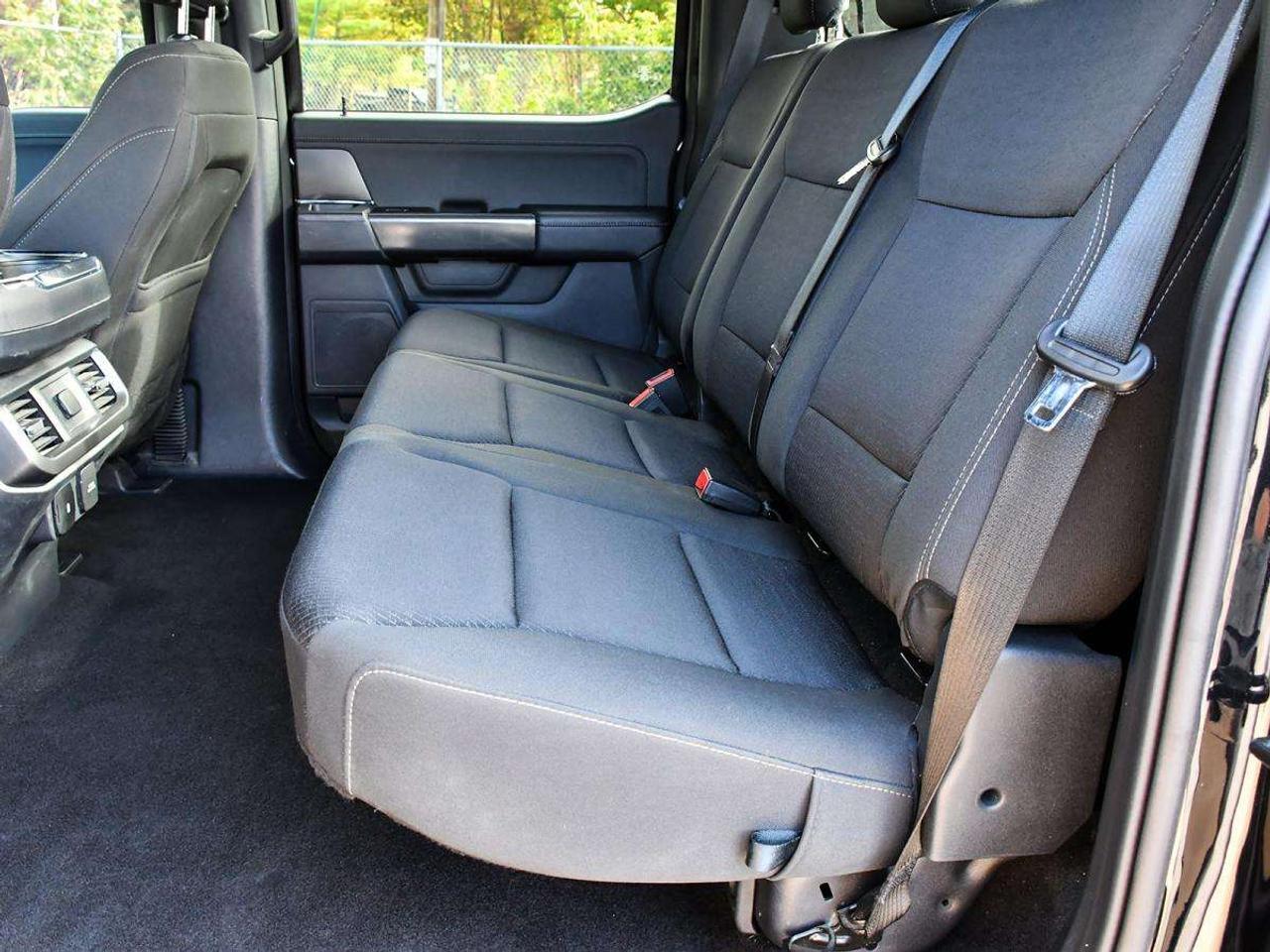 2024 Ford F-150 XLT 302A   ONE OWNER   CLEAN CARFAX   157" Photo