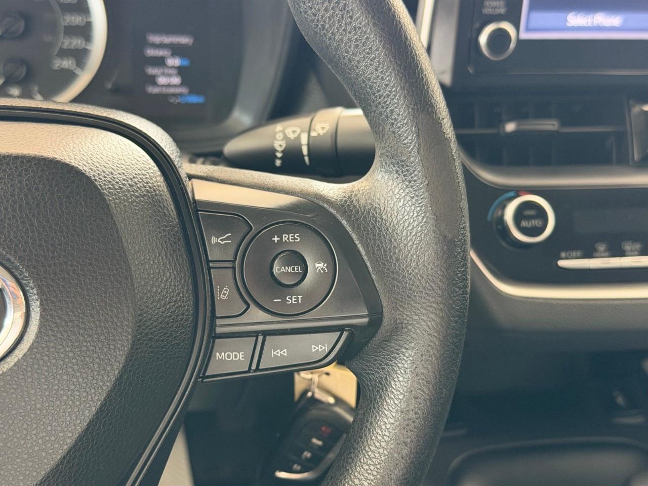2021 Toyota Corolla LE CVT Photo