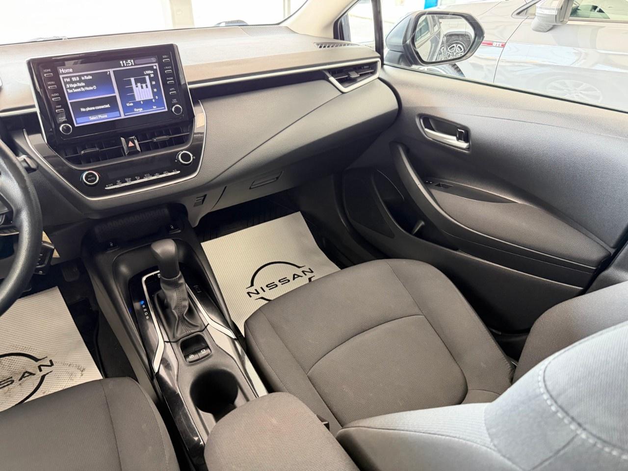 2021 Toyota Corolla LE CVT Photo