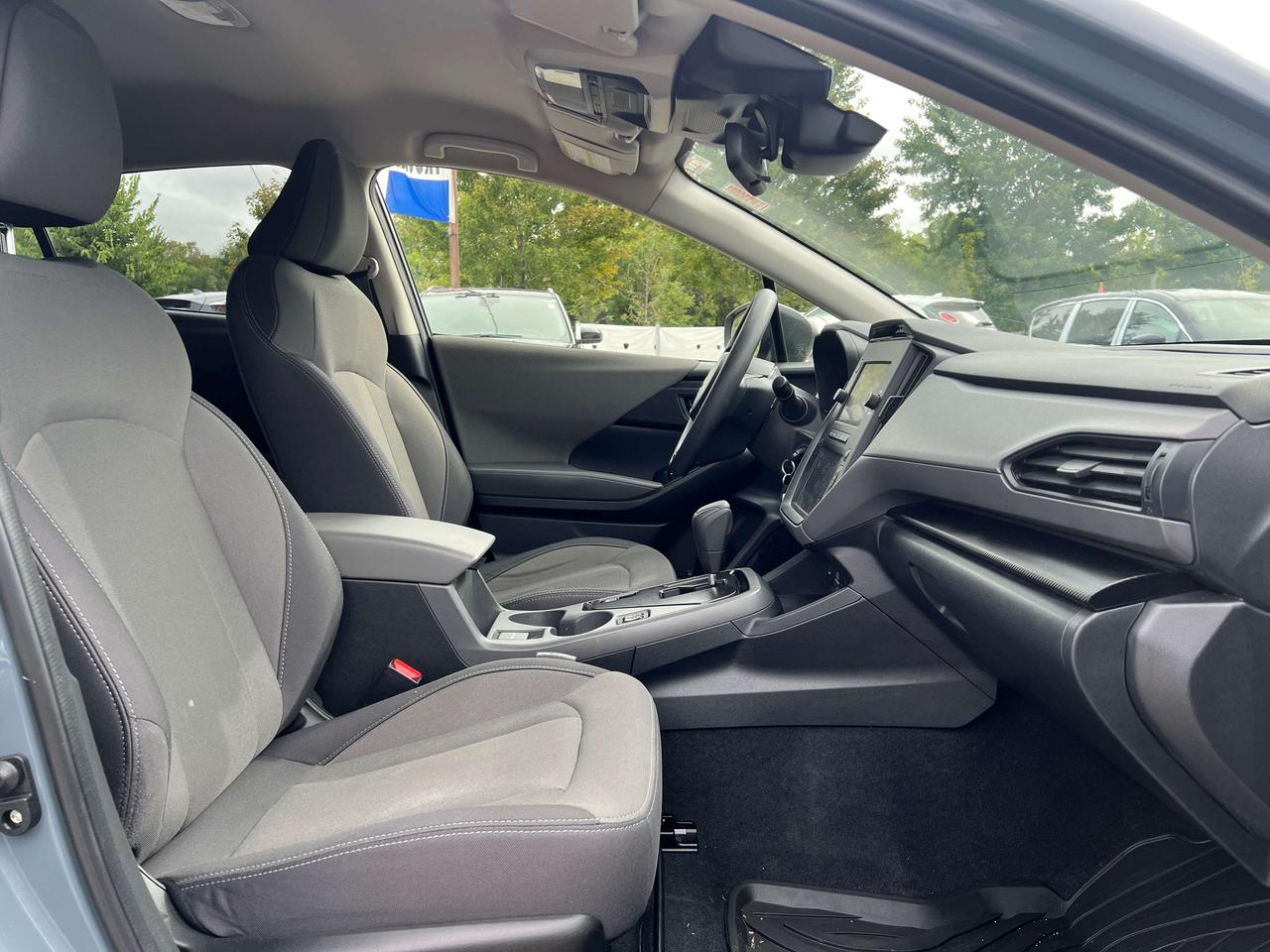 2024 Subaru Crosstrek Convenience Photo