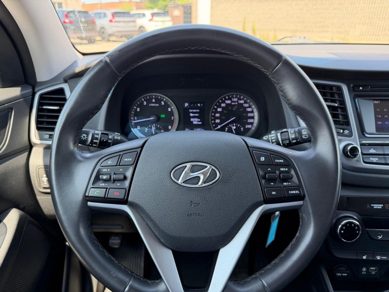 2016 Hyundai Tucson AWD 4DR 2.0L PREMIUM Photo