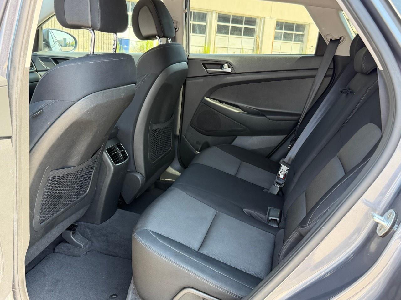 2016 Hyundai Tucson AWD 4DR 2.0L PREMIUM Photo