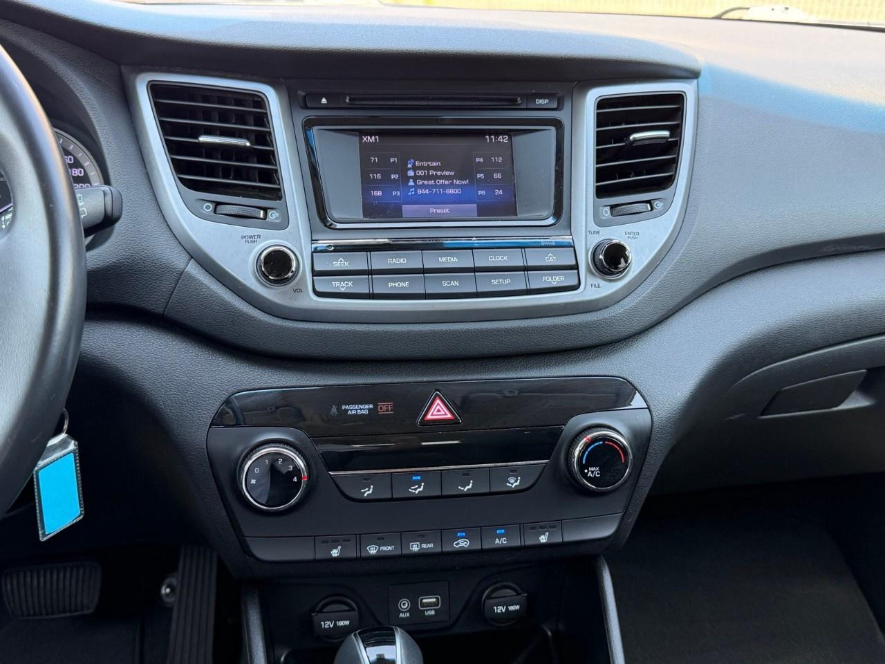 2016 Hyundai Tucson AWD 4DR 2.0L PREMIUM Photo