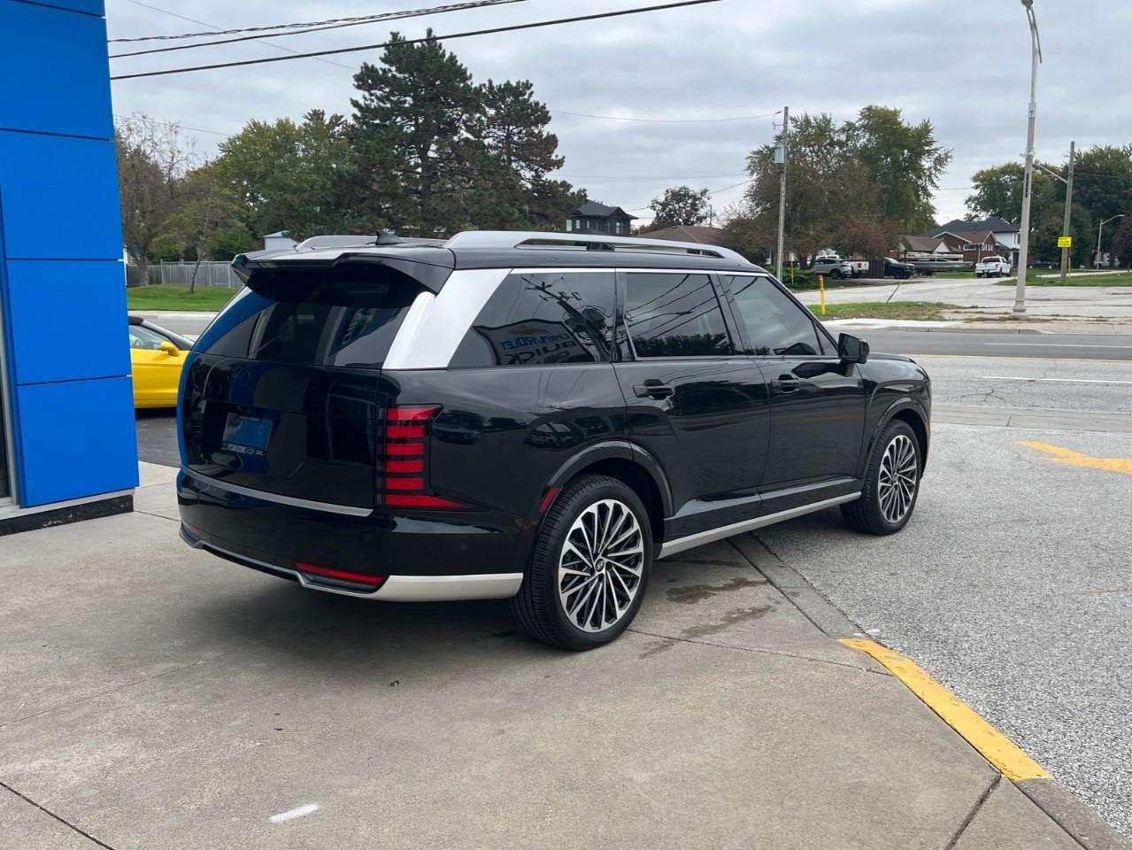 2026 Hyundai PALISADE ULTIMATE WONDERFUL LOCAL TRADE! Photo
