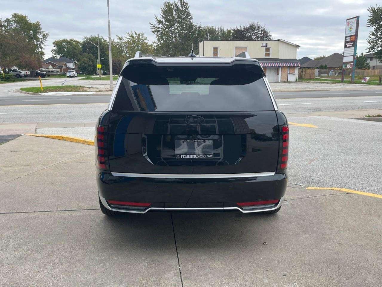 2026 Hyundai PALISADE ULTIMATE WONDERFUL LOCAL TRADE! Photo