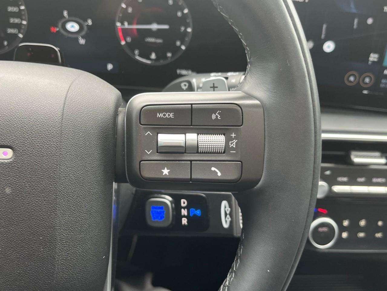 2026 Hyundai PALISADE ULTIMATE WONDERFUL LOCAL TRADE! Photo