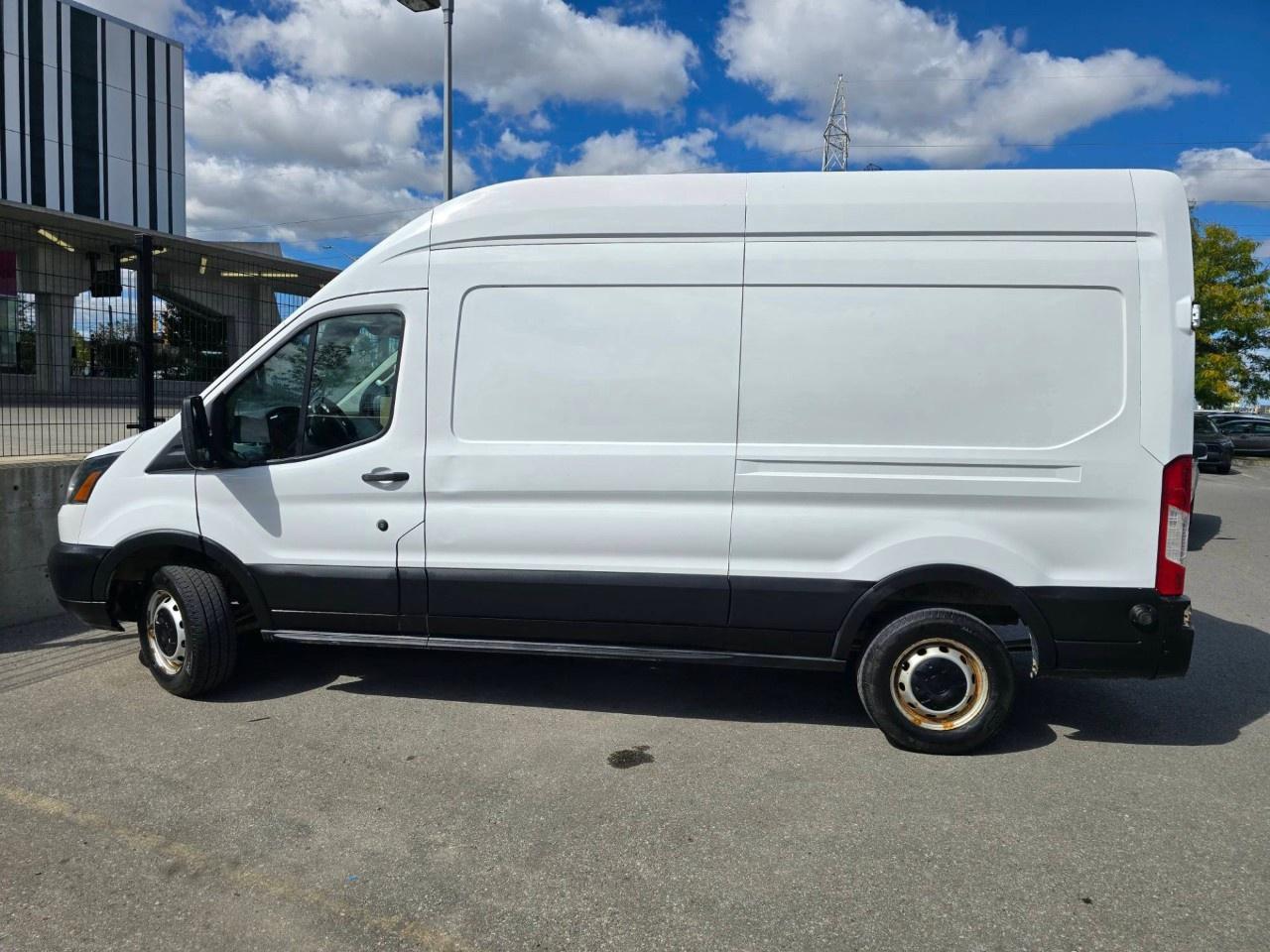 2019 Ford Transit Van T-250 148" Hi Rf 9000 GVWR Sliding RH Dr Photo
