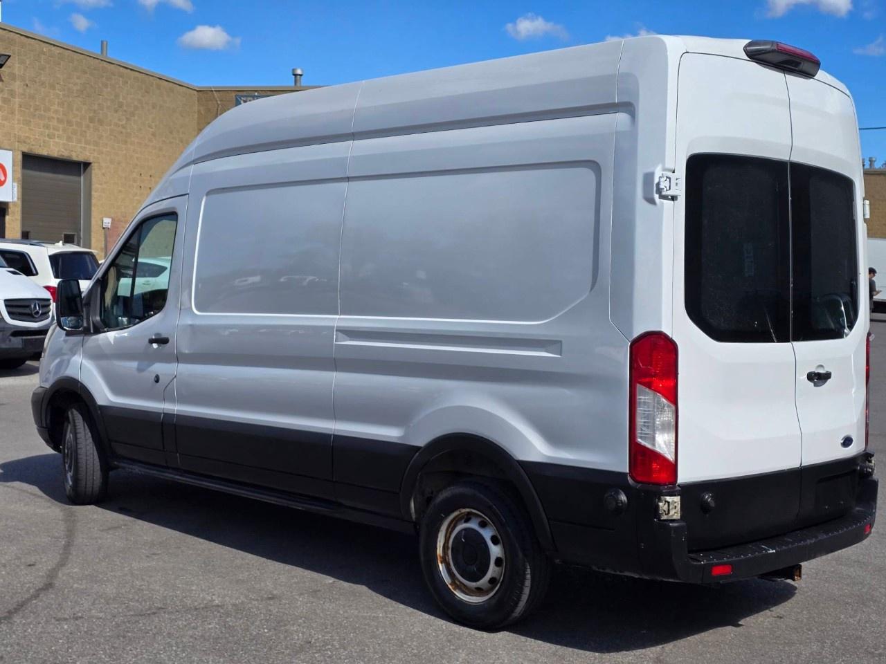 2019 Ford Transit Van T-250 148" Hi Rf 9000 GVWR Sliding RH Dr Photo