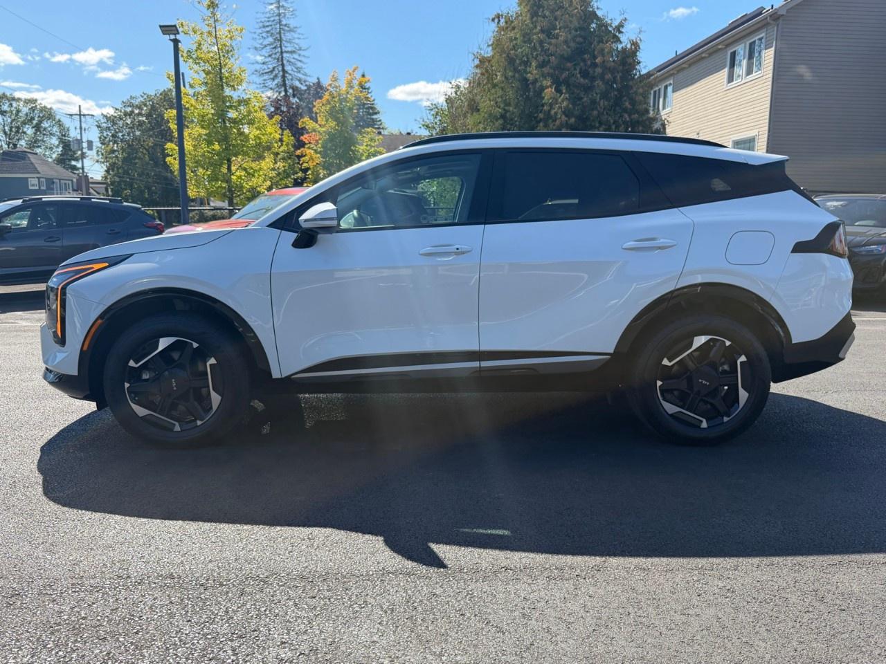 2026 Kia Sportage Hybrid EX Premium AWD Photo5