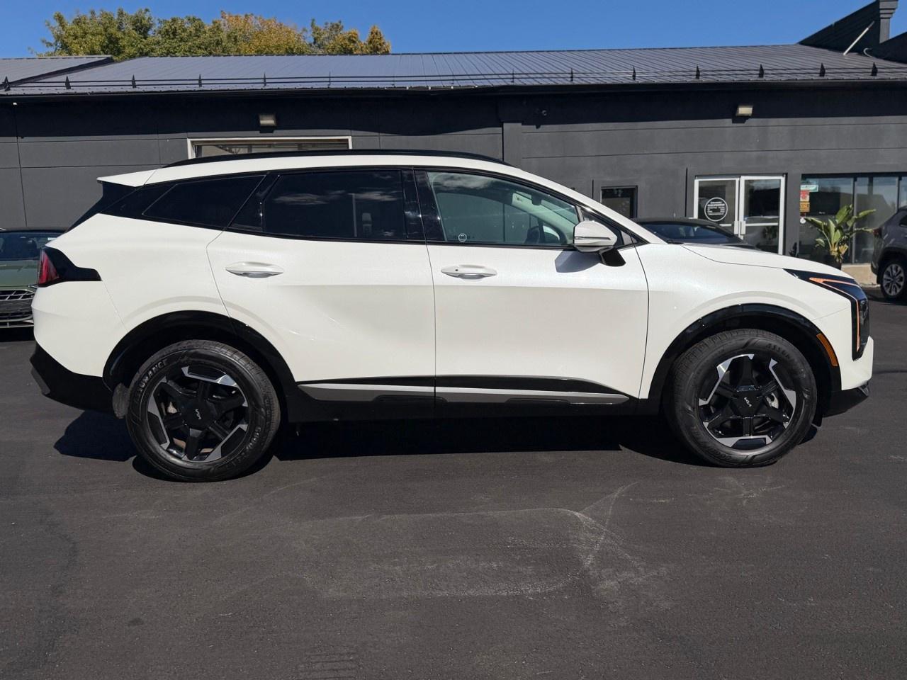 2026 Kia Sportage Hybrid EX Premium AWD Photo