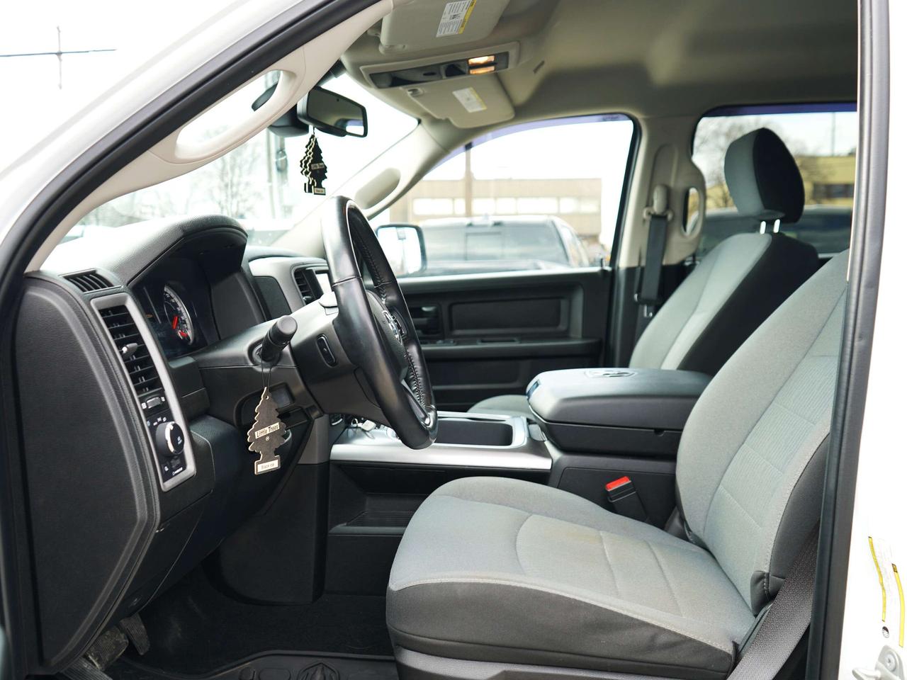2023 RAM 1500 Express Photo