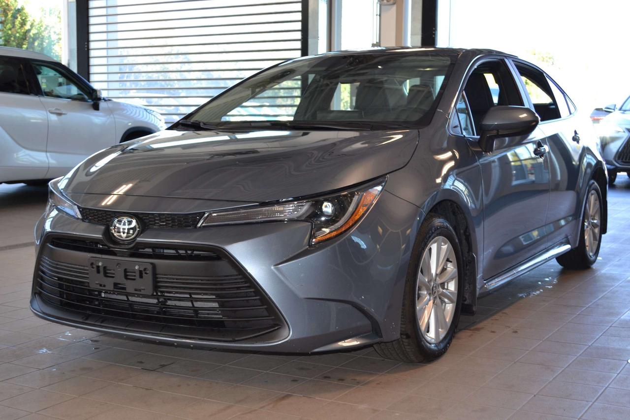 2026 Toyota Corolla LE Photo0
